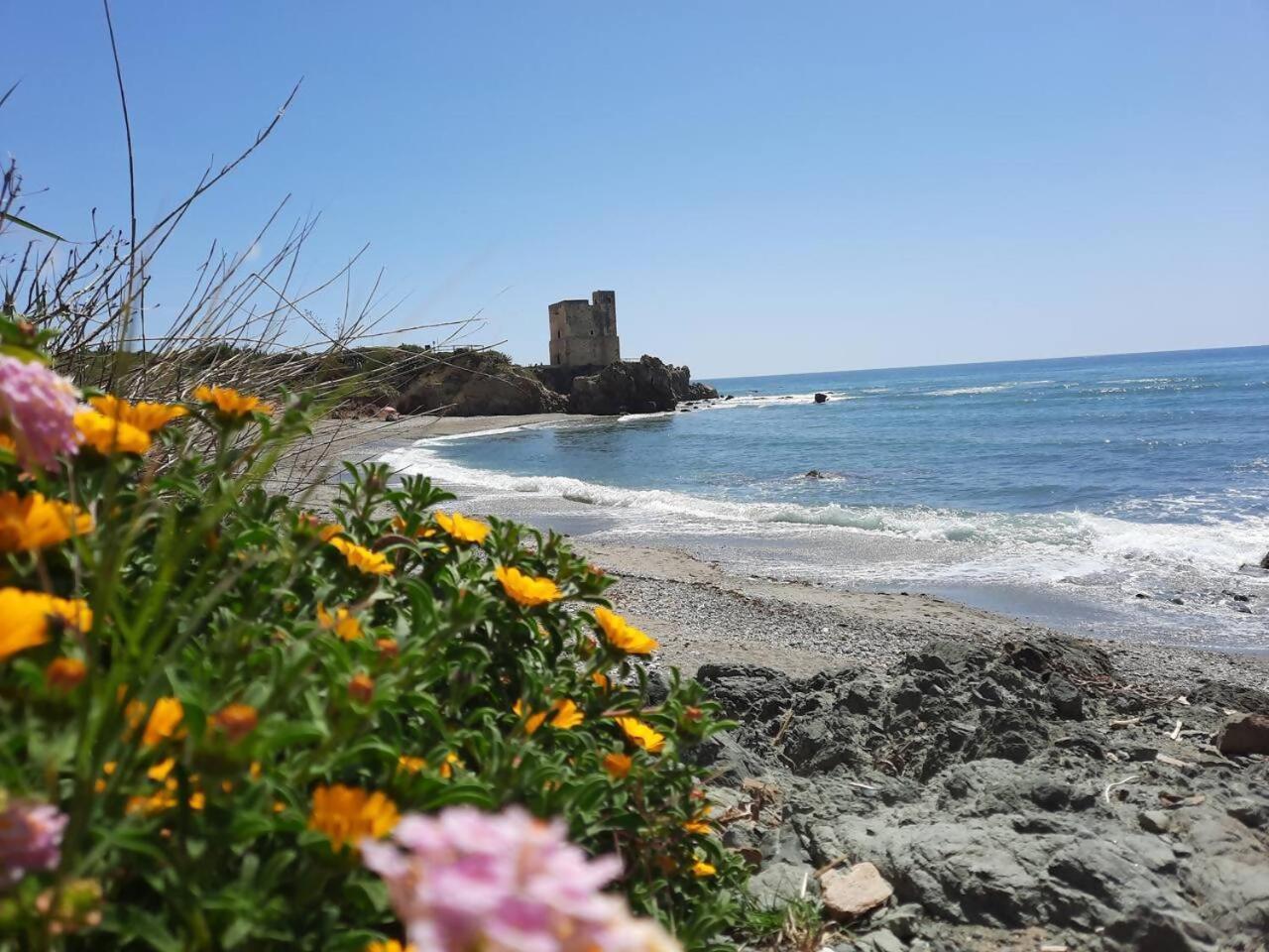 Atico Familiar Vistas Al Mar Apartman Manilva Kültér fotó